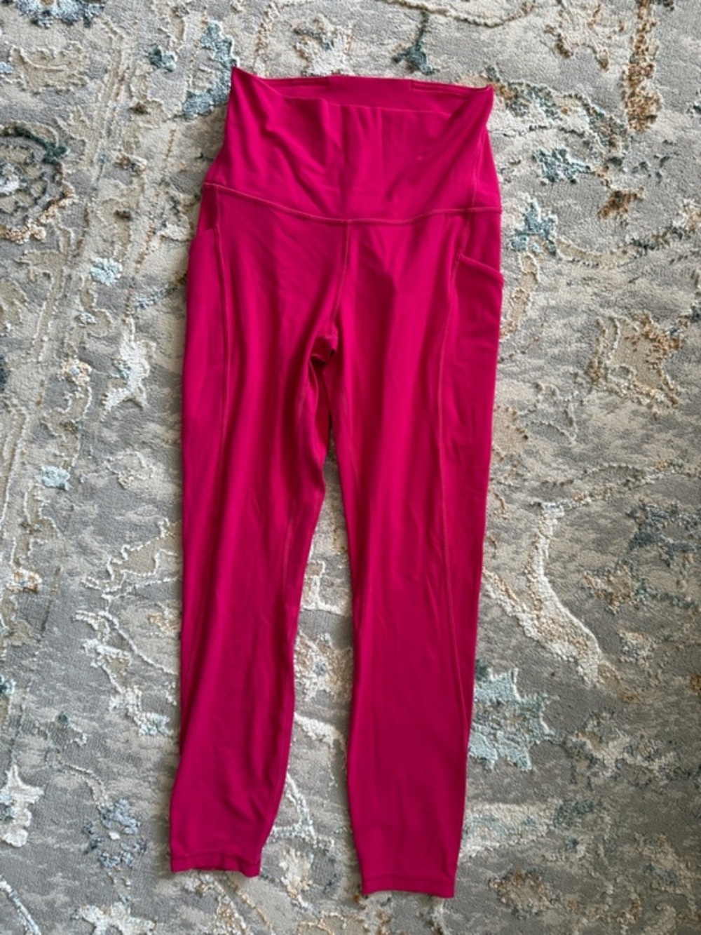 Lululemon align HR 25” with pockets